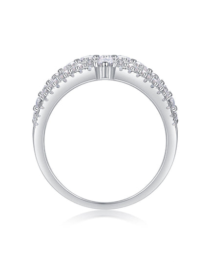 Many Diamonds Are Arranged Luxuriously Fashionable Moissanite Silver Rings
